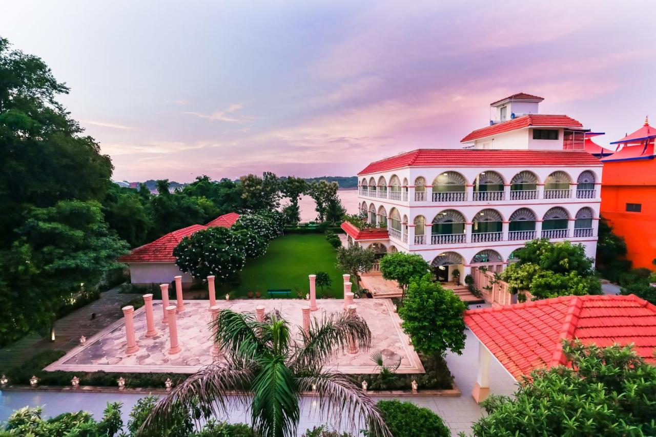 Saptapuri By Royal Orchid Hotels Limited Varanasi Exterior photo
